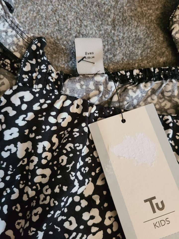 Girls TU Age 8 Black White Skirt And Top Set BNWT eBay