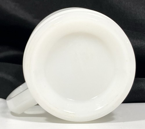 Tazza tazza piedini sapone da barba traslucido opaco vetro latte bianco vintage usata in ottime condizioni - Foto 9 di 12