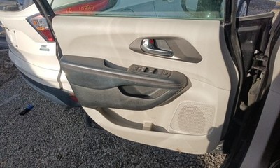PACIFICA  2020 Front Door Trim Panel 787189