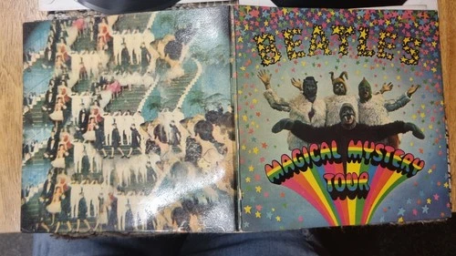 The Beatles Magical Mystery Tour 1967 2 X 7" & Lyric Insert VG+/EX Solid Centre