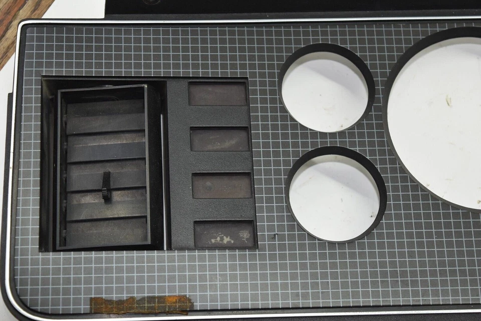 83 86 Ford Mustang Velocímetro Cuadro de instrumentos Tablero Borde 1983 1986 9328 Foto 2 de 4