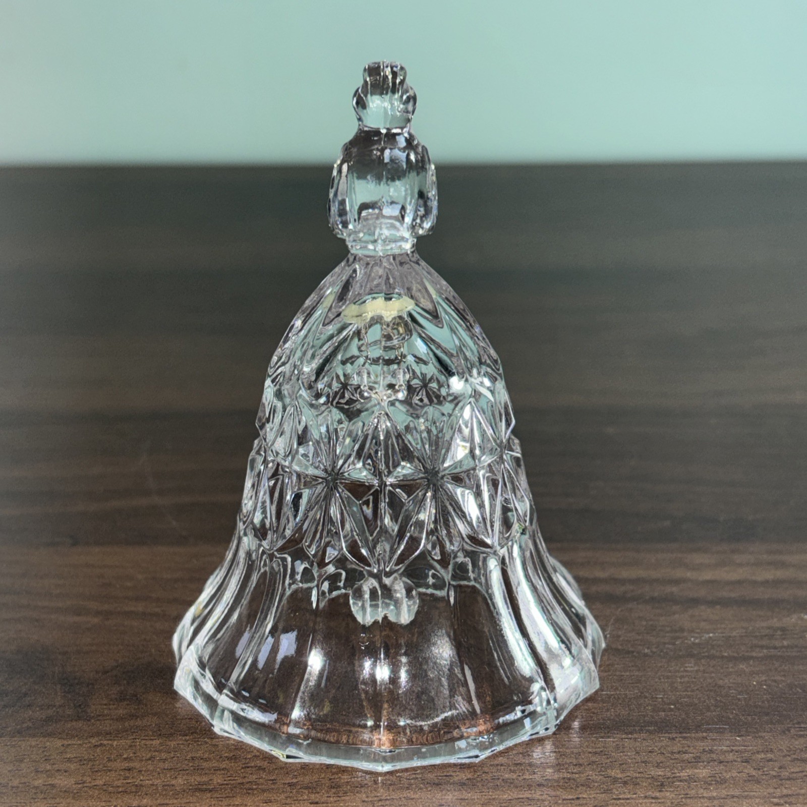 Vintage Bird Handle Clear Glass 24% Lead Crystal  Dinner Bell Cut