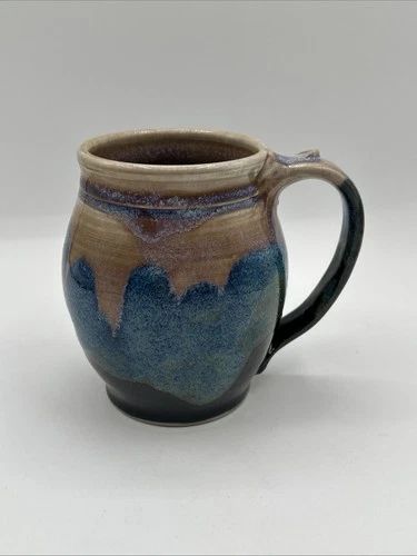 Vtg Glazed Studio Art Pottery Stoneware Ceramic  Coffee Cup Mug - Thumb Rest