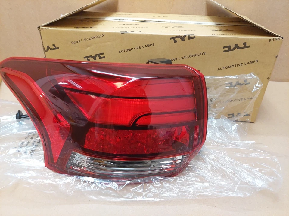 For Mitsubishi Outlander Rear Left Tail Light Outer Section 15-21 MB7204154 - Image 4 of 4