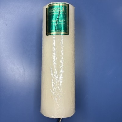 VTG Robert Alan Candle Company Vanilla Scented Pillar Candle 3 x 9 Hong Kong