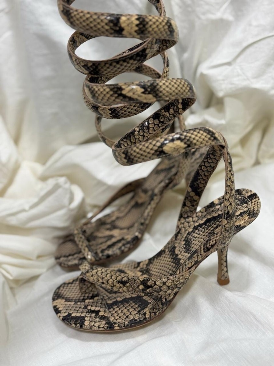 BOTTEGA VENETA::サンダル:43[RESALE] Bottega Veneta Round Snakeskin toe elastic-heeled sandals