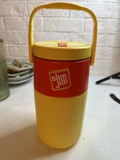 Coleman Slim Jim  5590 Half Gallon Vintage 1980s Water Beverage Cooler Jug