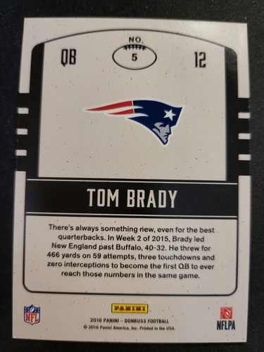 2016 Donruss Tom Brady #5 LEGENDS FALL HOLO FOIL 17/100 - Patriots - Picture 2 of 2