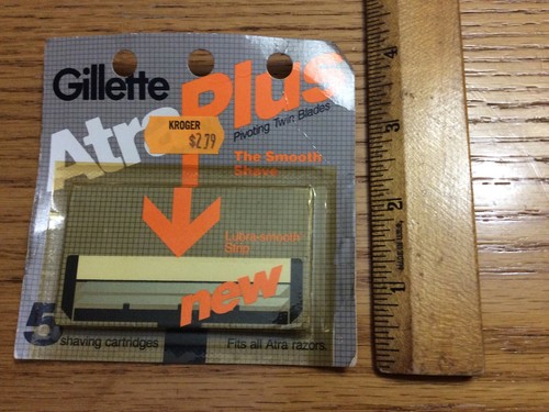 NOS VTG 80s Gillette Atra Plus Razor Blade Cartridges Twin Blades 5 Count NIP - Picture 2 of 10