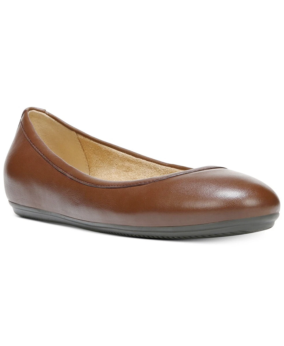Naturalizer women's brittany sales ballet flat