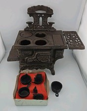 Vtg Crescent Cast Iron Miniature Stove with Greycraft Cookware 6 Pcs Pls Read