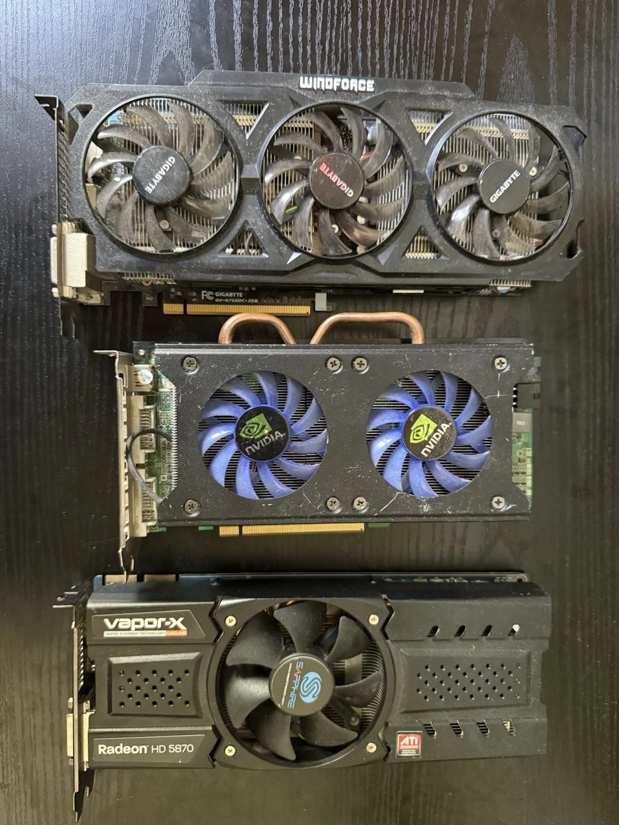 Lot 2 Carte graphique nvidia 8800 gt - Accessoires informatique