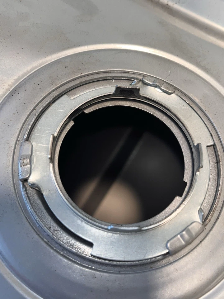 Dorman 576-107 Gas Fuel Tank 1980-1983 Ford F-100 1980-1984 F-150 F-250 F-350 - Image 3 of 4