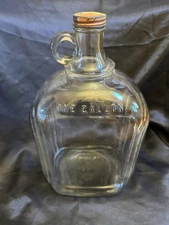 Vintage Renault Brandy 1 gallon glass jug w handle & cap EST 1870 Owens-Illinois