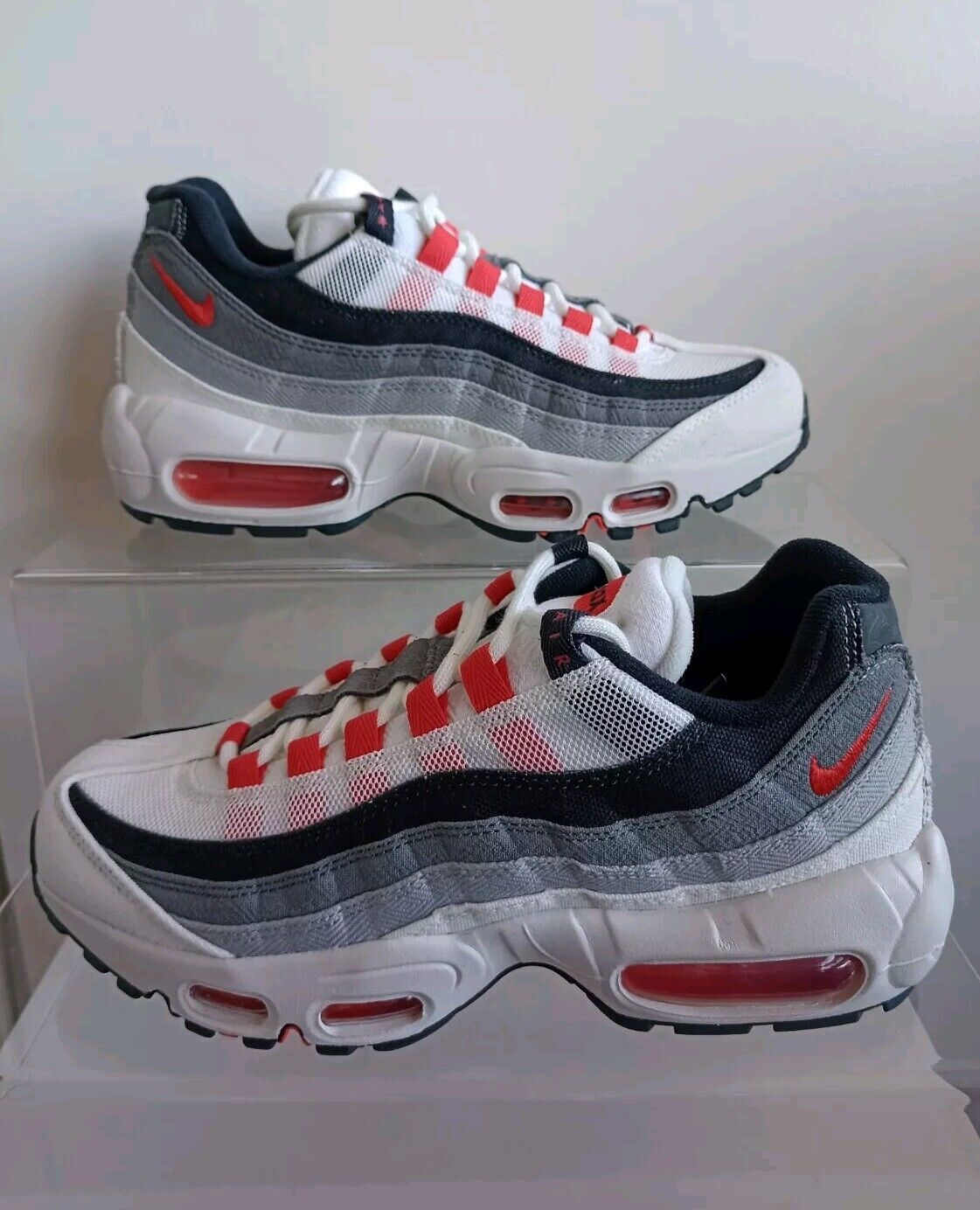 Foto 4 di 8