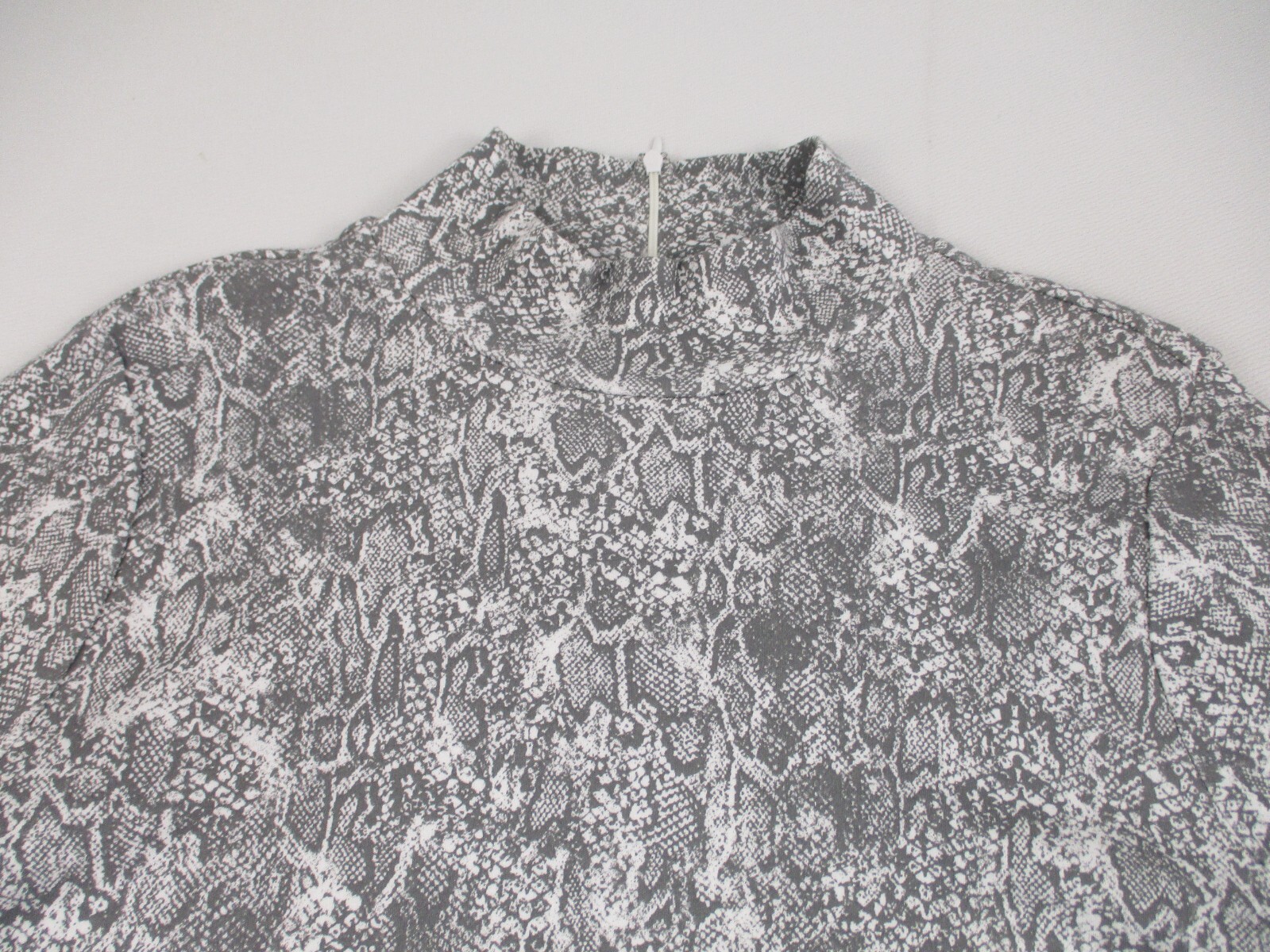 Chicos Knit Top Snake Mock Tunic Knit Pattern Wom… - image 3