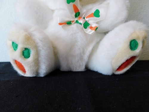 Plush White 12" Sitting Stuffed CARROT BUNNY RABBIT Glass Eyes Carrot Bow NEW - Picture 2 of 5