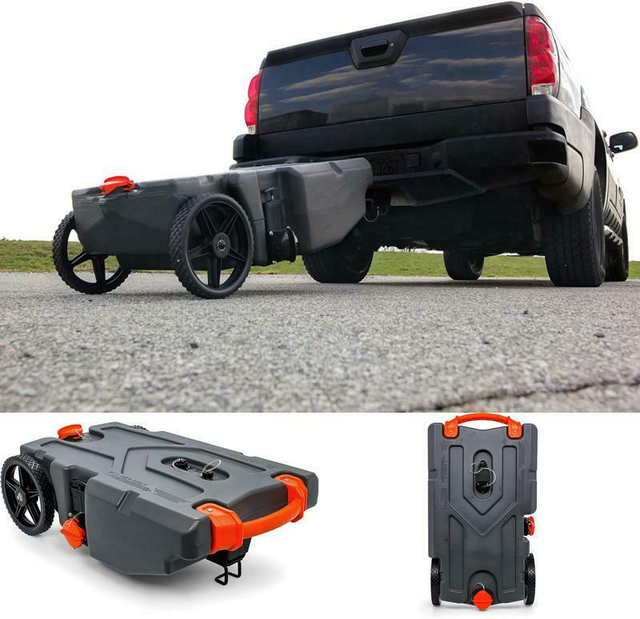 Portable septic tank for a camper