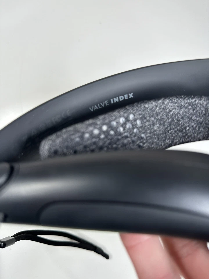 Valve Index Left Controller Replacement  Knuckles - LEFT ONLY - Tested - Image 3 of 4