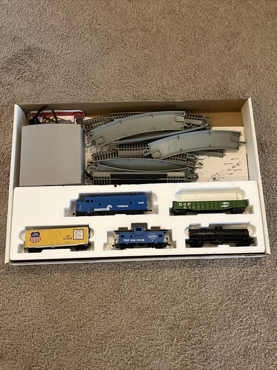 Heritage Authentic Ho Scale Train Set