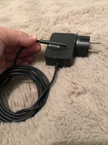 Original MICROSOFT 15V - 1,6A - 1735 SURFRACE Netzgerät Netzteil Ladegerät