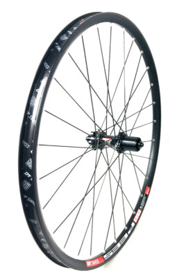 Laufrad hinten DT Swiss Enduro 370 Straight Pull 533D 26'' NEU