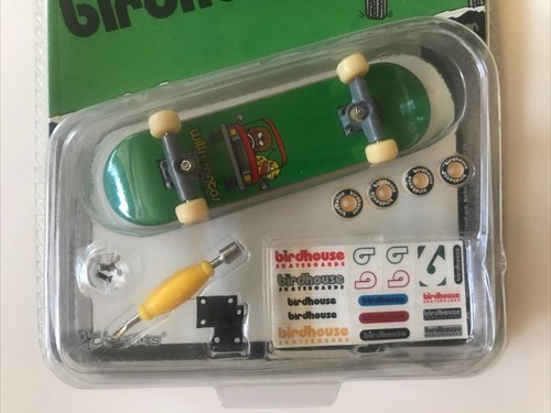 RARE Willy Santos “Germs” Birdhouse Tech Deck skateboard fingerboard vintage - Picture 4 of 10