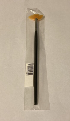 Morphe M134 Large Lash Fan Brush