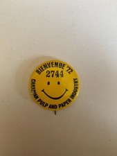 1972 Vintage Metal Pin : Bienvenue : Canada Pulp and Paper Industry  RARE