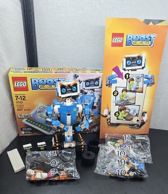 Read!! LEGO Boost Creative Toolbox - 17101 (Used)