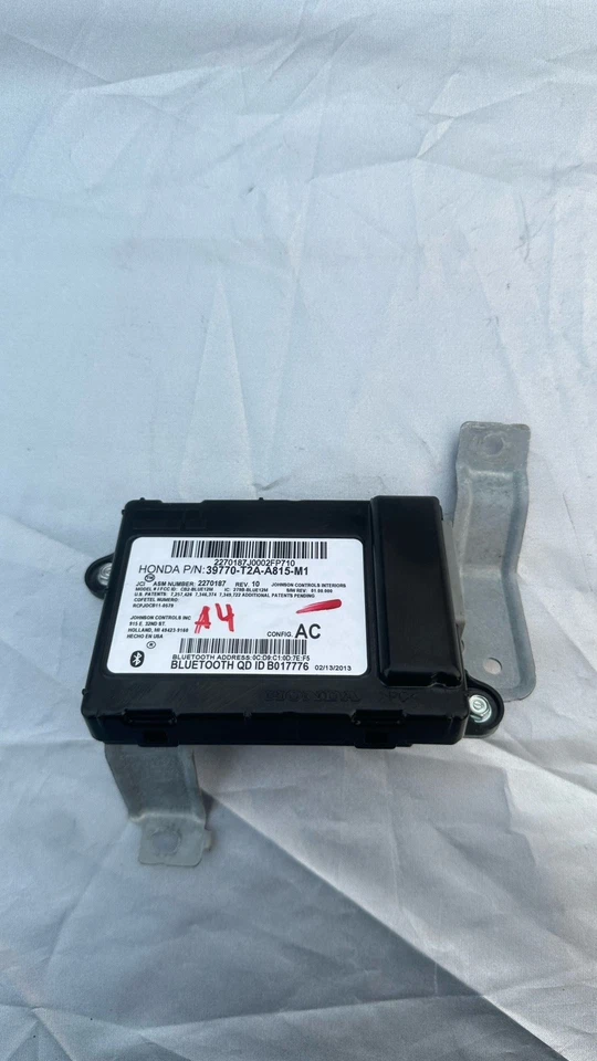 Módulo de control Bluetooth Honda Accord 2013-2015 39770-T2A-A815-M1 Foto 2 de 4