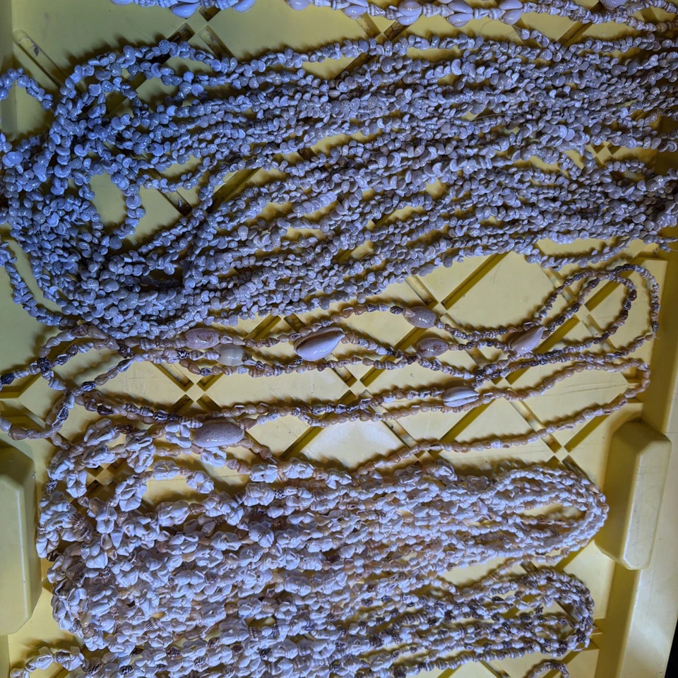 LOTE de 57 Bonitos Colar Vintage 34 Polegadas Concha do Mar Feito à Mão nas Filipinas - Imagem 2 de 4