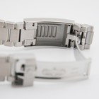 Foto 19 di 24