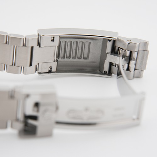 ROLEX Submariner Date 41 126610LV Garanzia 2022 Scatola/Carta - Foto 19 di 24