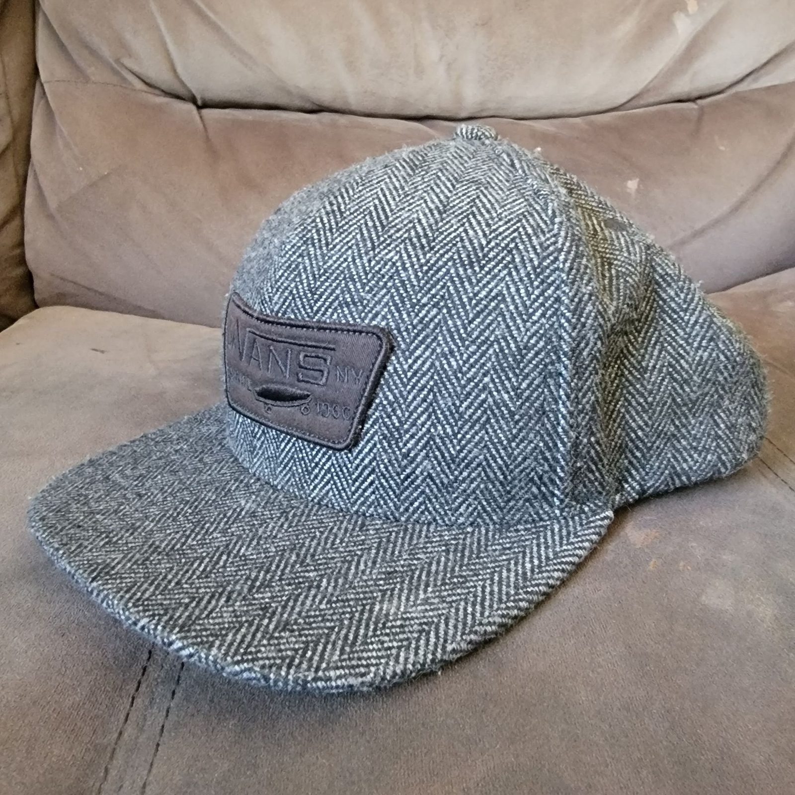 Vans Full Patch Snapback Hat Cap Gray Skateboard … - image 2