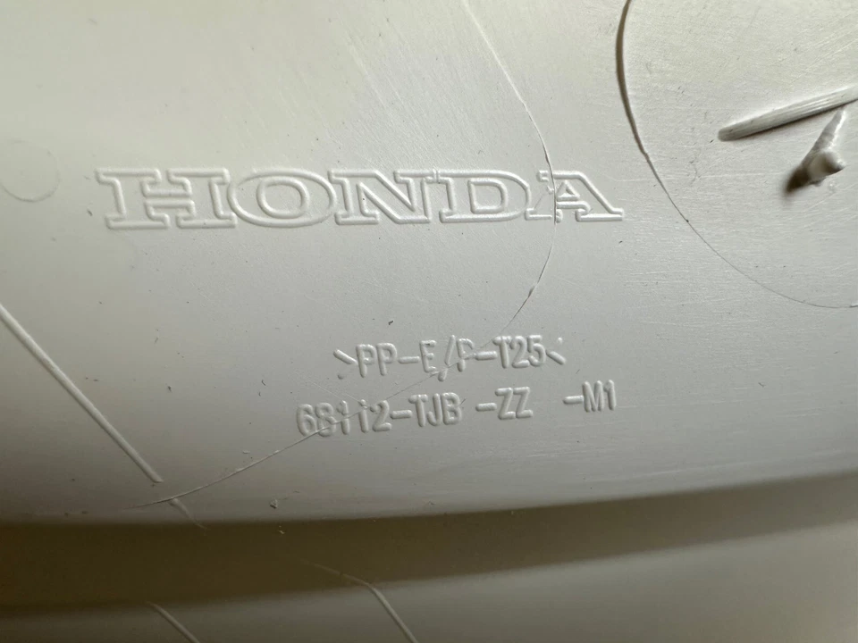 Nueva cubierta de puerta trasera Acura RDX 68100TJBA93ZZ 2019-23 tapa de escotilla OEM Foto 3 de 3