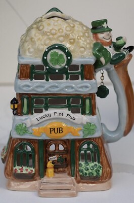 Blue Sky Clayworks  Lucky Pint Pub  Tealight Candle House St Patrick's Day NWT