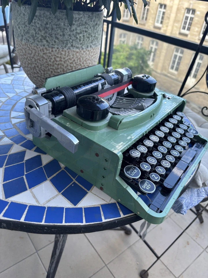 LEGO Ideas 21327 Typewriter, photo 3 sur 5