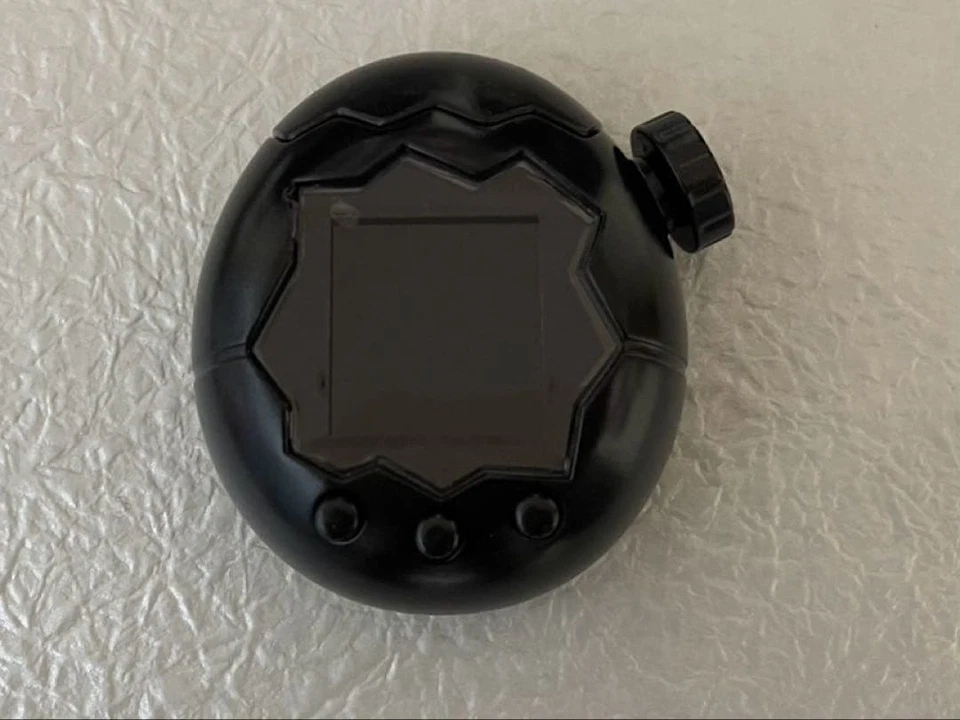 Tamagotchi Paradise Personalizado Negro Azul Agua Foto 3 de 4