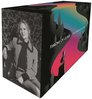 洋書 5 books, Sarah J. Mass, Throne of Glass Throne of Glass Paperback Box Set by Sarah J. Maas (2024, Trade