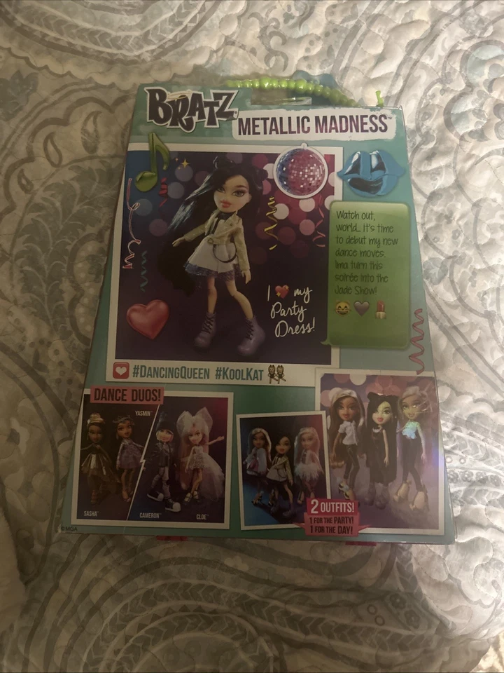 Muñeca Bratz Metallic Madness Jade - 2015 Foto 3 de 4