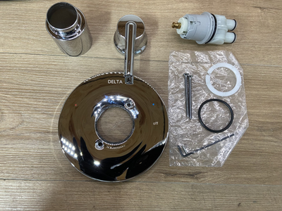 #ad Delta T14059 Trinsic Monitor 1 Function Pressure Balanced Trim Only *READ* $24.99