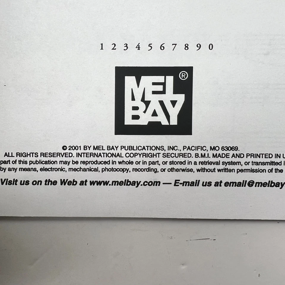 Solo Pieces for the Beginning Descant/Soprano Recorder (MB98171) ~ Puscoiu, Cost - Image 4 of 4