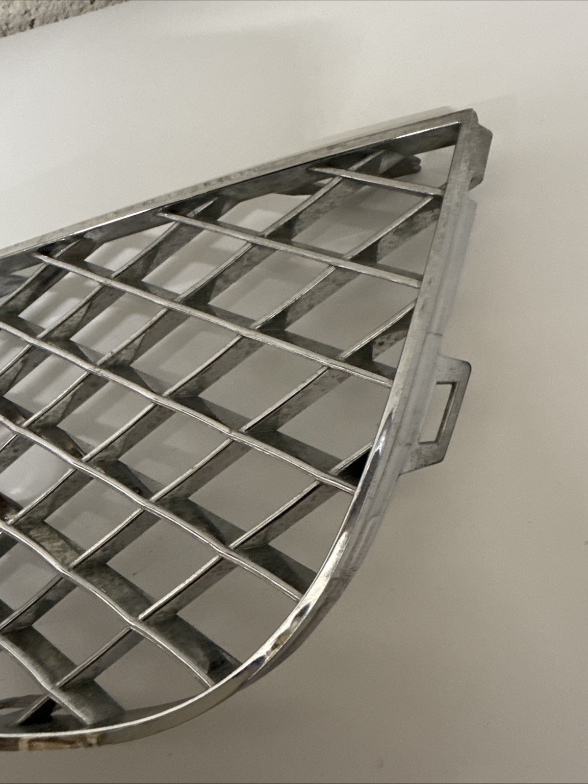 BENTLEY GT GTC GRILLE RIGHT LOWER 2013 2014 2015 BLACK 3W3 807 648 Oem#3169