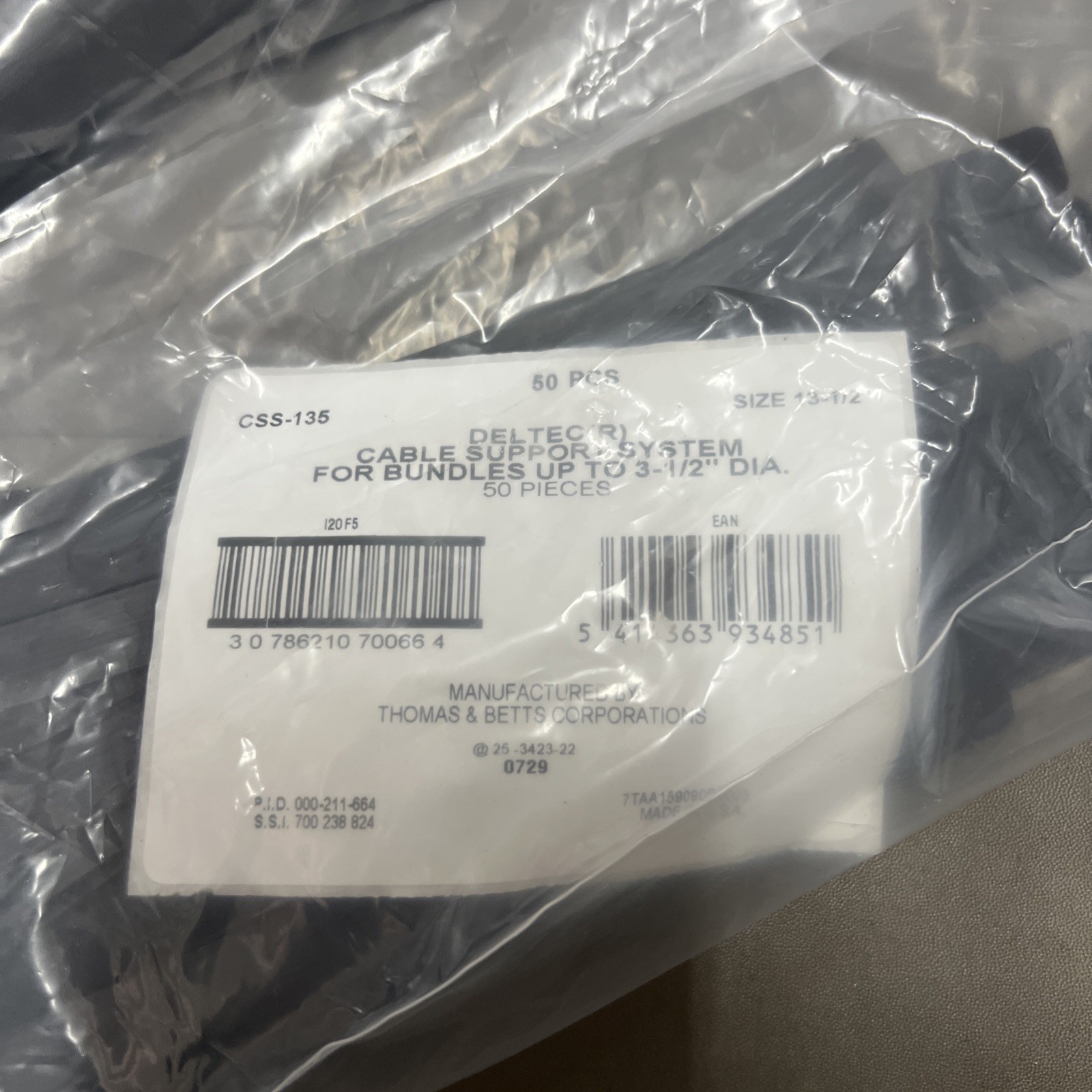 Case of 1000 - Thomas & Betts CSS-135 Deltec® Cable Support Strap 13.5" x 0.5"