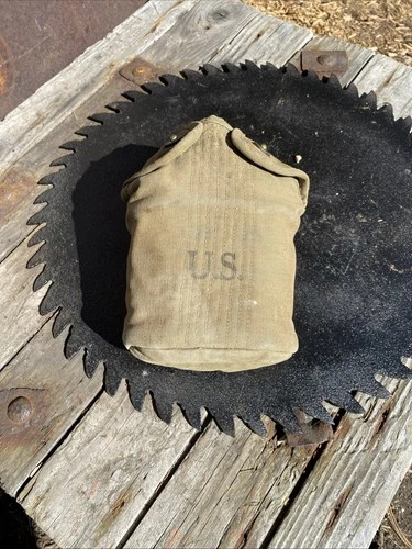 WW2 US Military Canteen S.M. Co. 1944 — W/1941 Canvas Cover