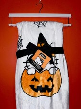 Hello Kitty Halloween Plush Throw Blanket 50x70 NWT Sanrio Pumpkin Witch