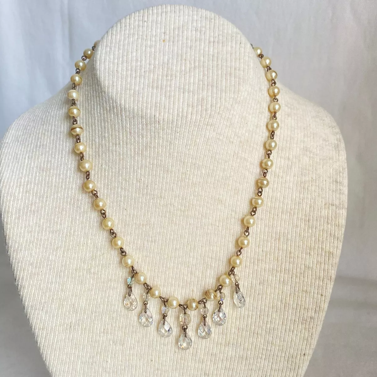 Coro pearl necklace deals