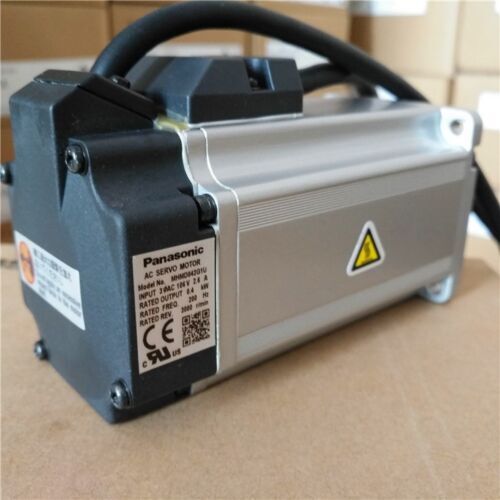 Panasonic MHMD042G1U AC Servo Motor New In Box Expedited Shipping One - Picture 3 of 3