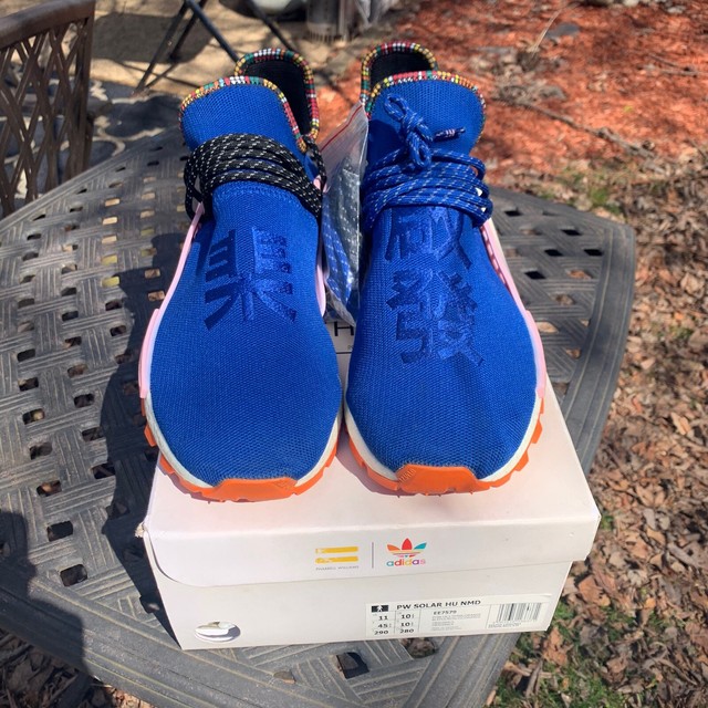 human race size 12